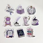Kit de Die Cuts Livros e Dizeres 2 com 20 Adesivos KIMO ADESIVOS